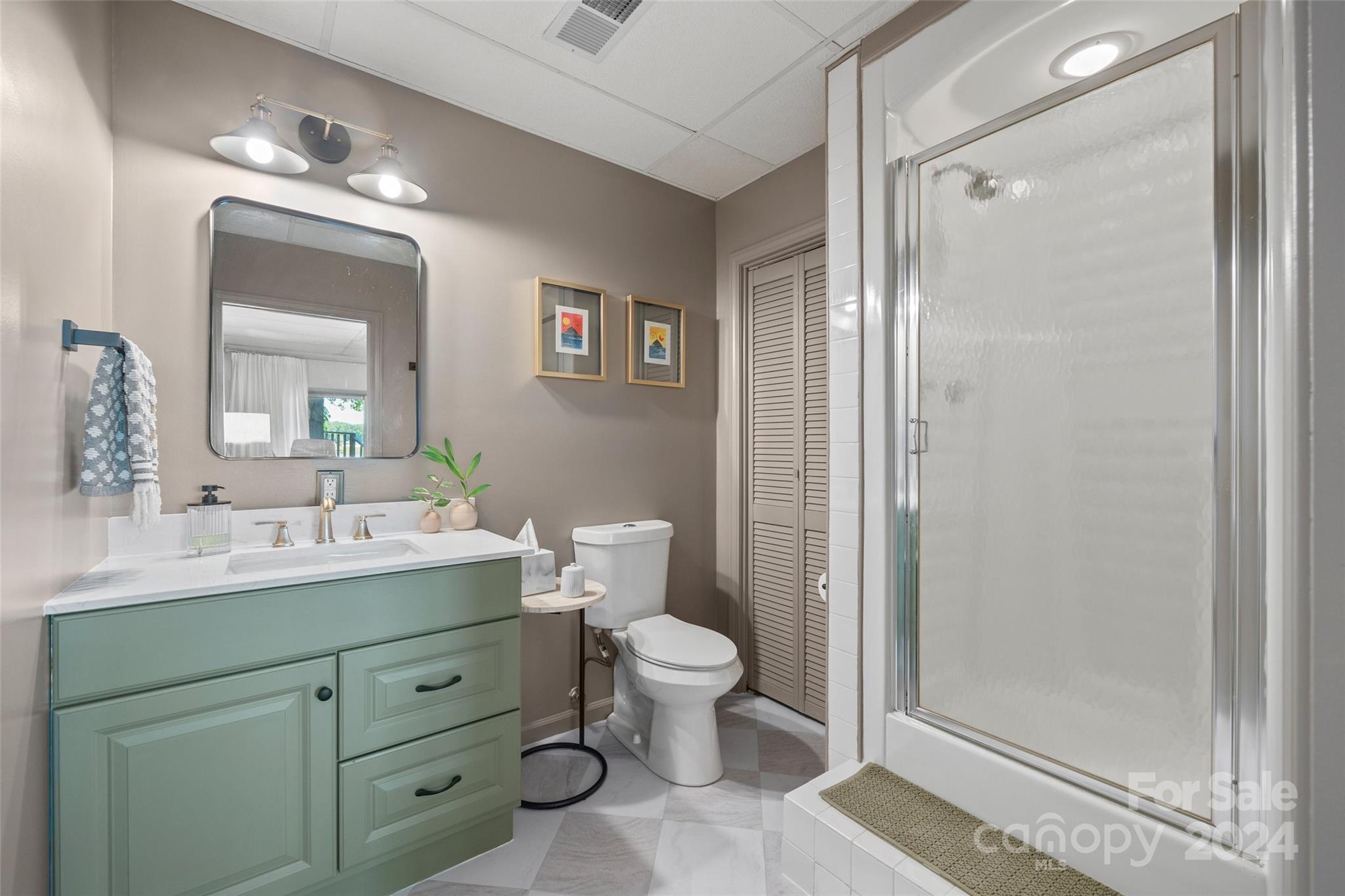 Island Point - Residential