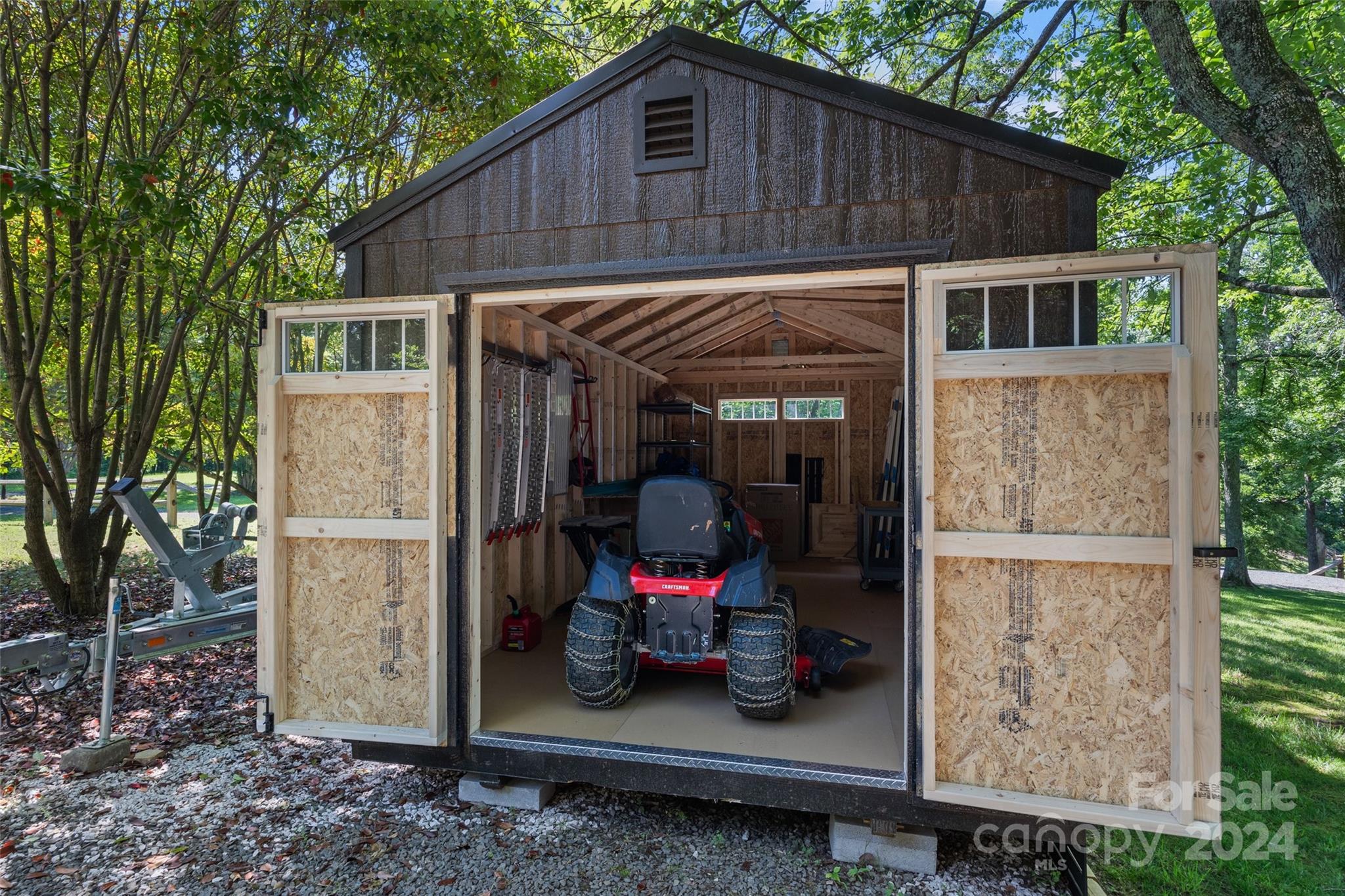Island Point - Residential