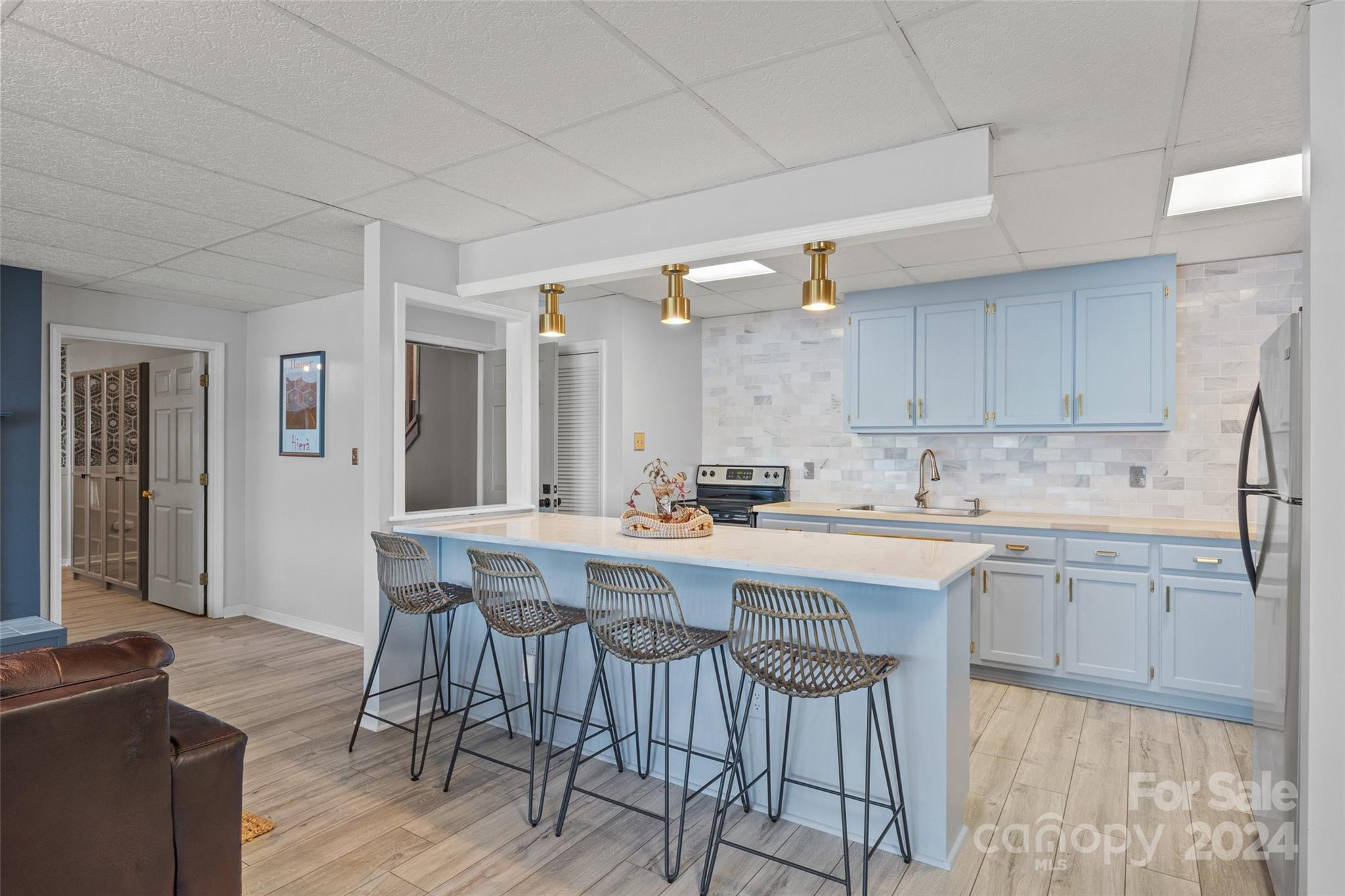 Island Point - Residential