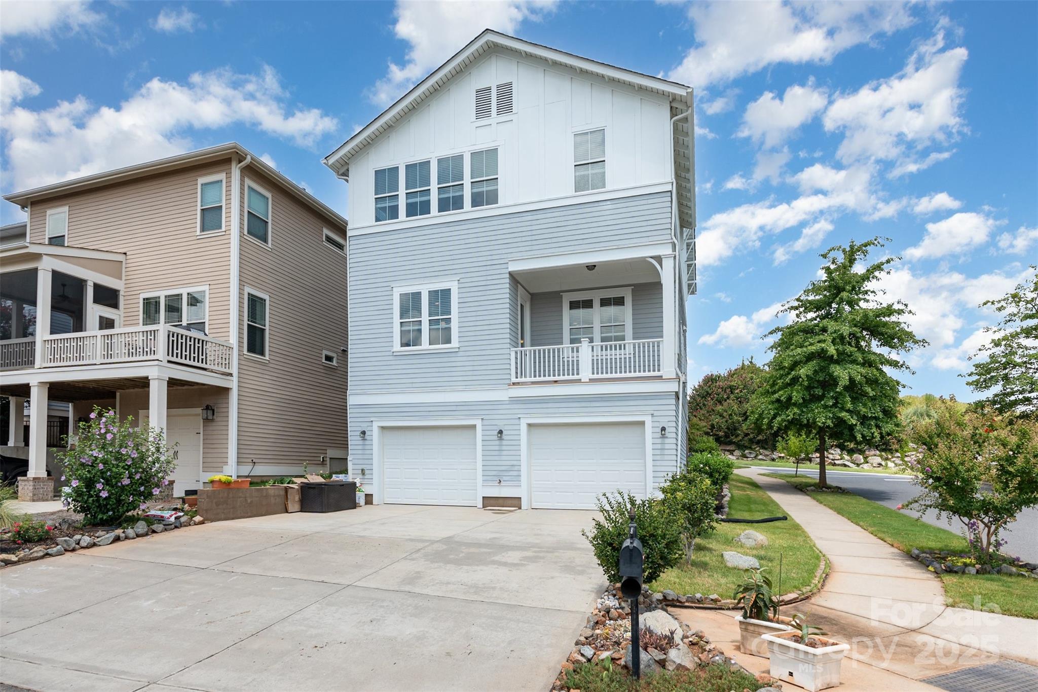 Riverwalk - Residential