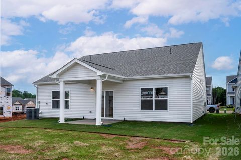 Photo of 6512 Fairford Drive, Charlotte, NC 28215 (MLS # 4382456)