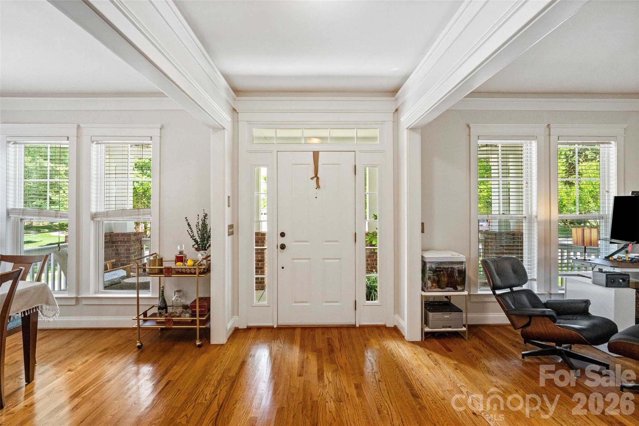 411 Shoreline Parkway