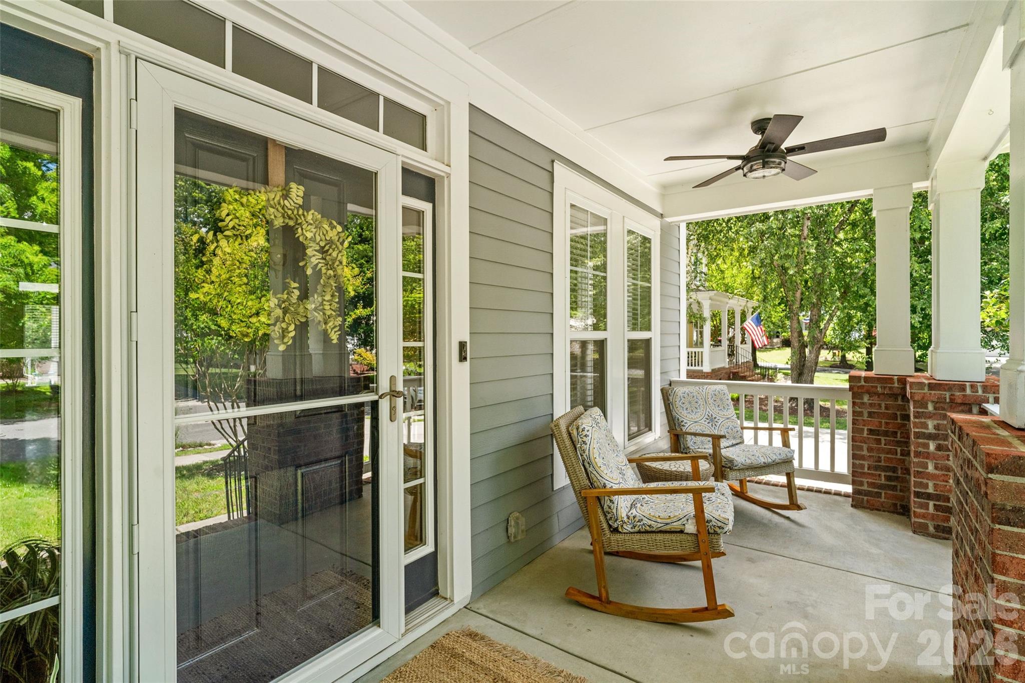411 Shoreline Parkway