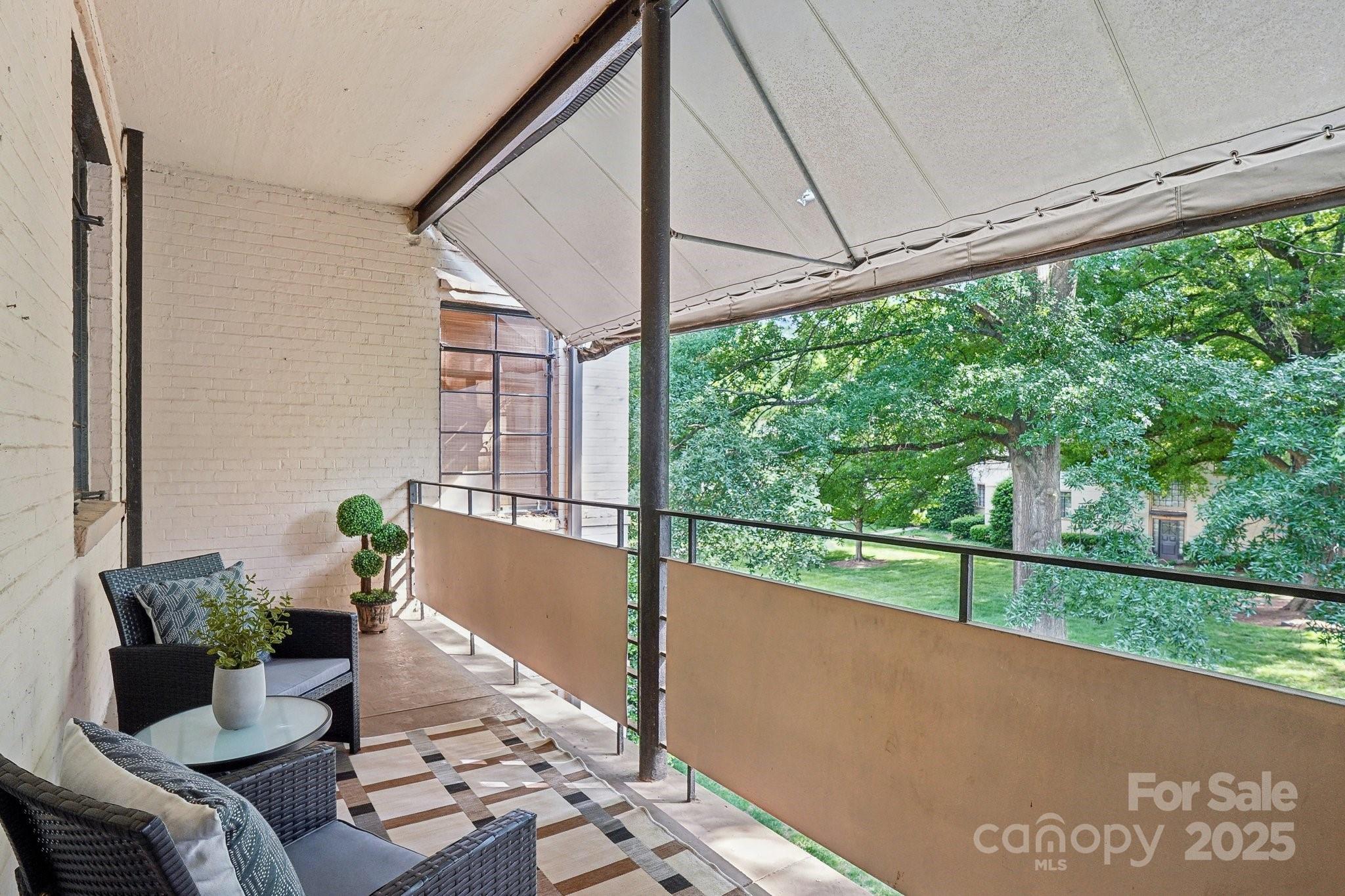 1121 Myrtle Avenue 72