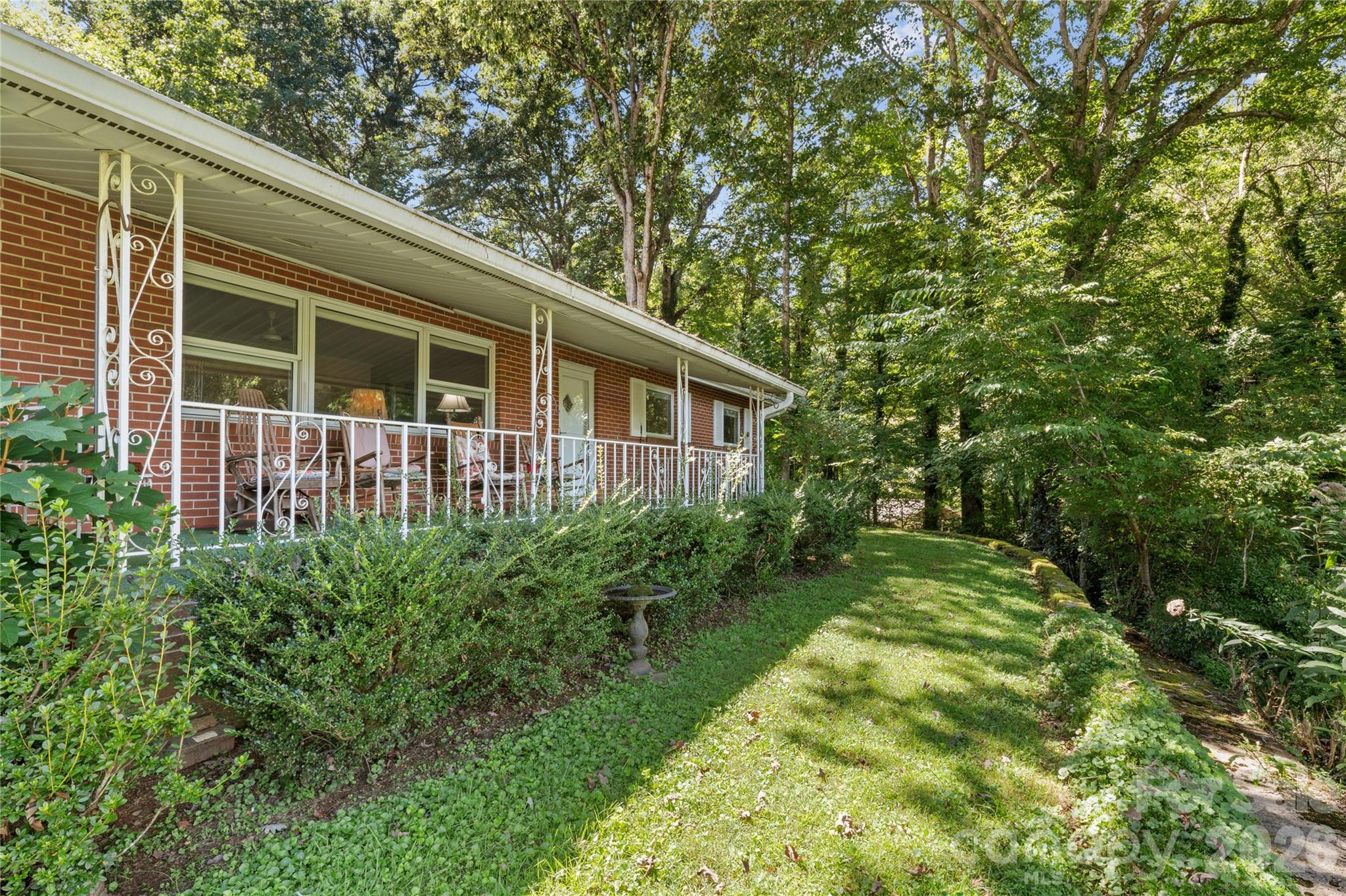 106 Holly Lane