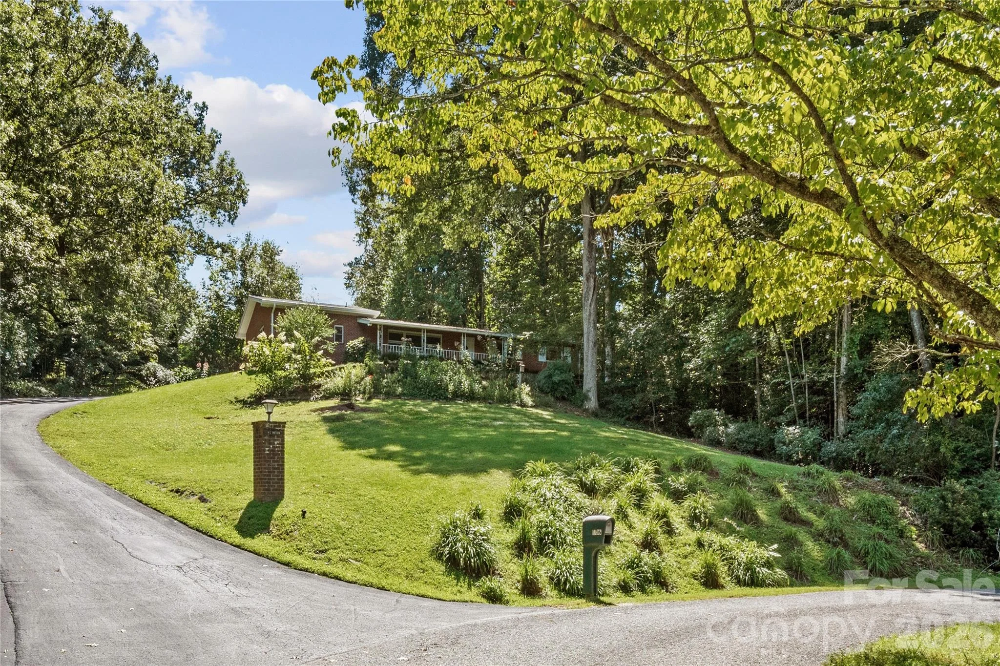 106 Holly Lane, Brevard, NC, 28712