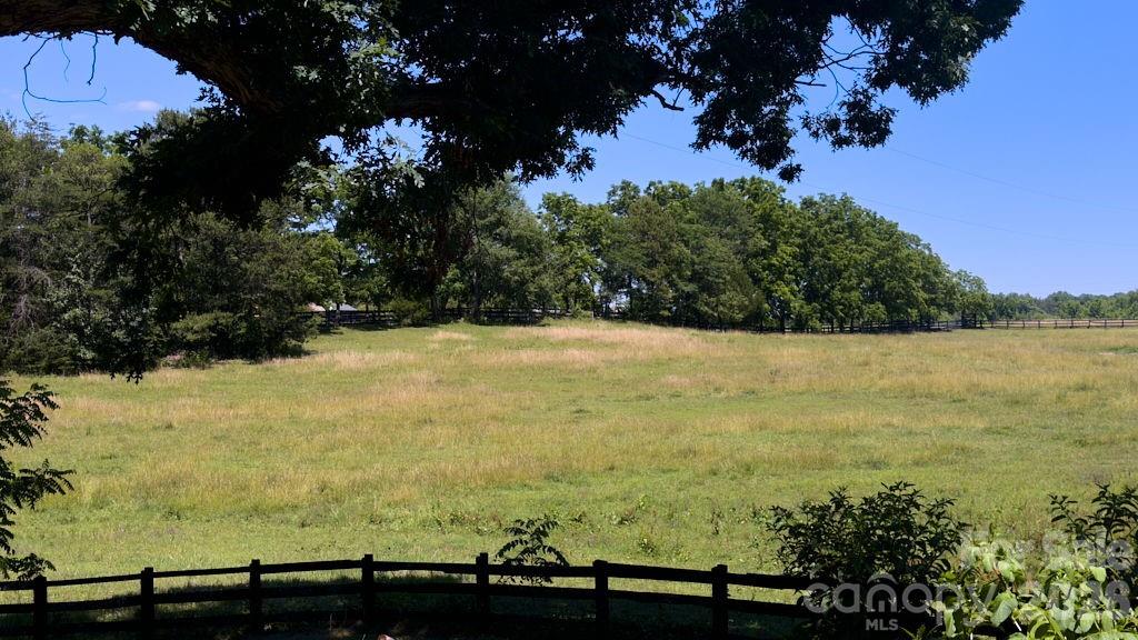 9818 S NC 9 Lane