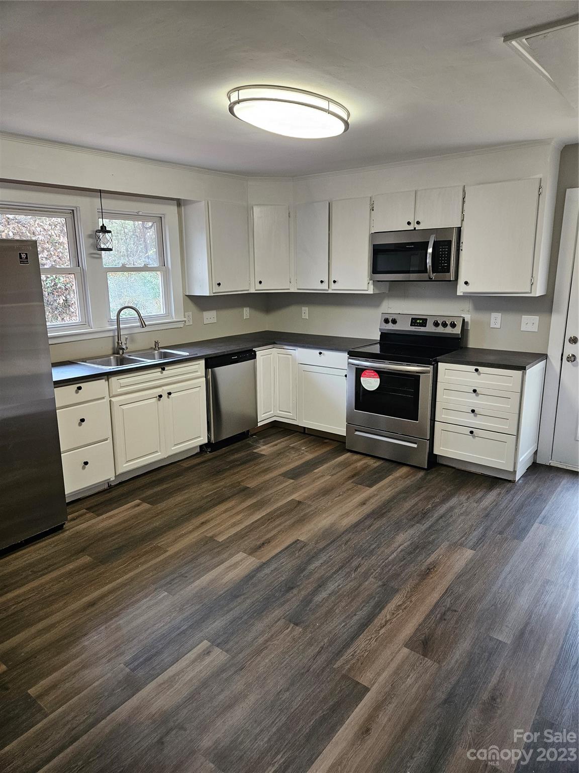 Petrea Heights - Residential