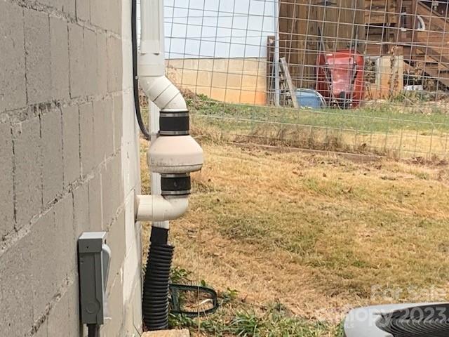 MOUNTAIN LOOKOUT - Residential