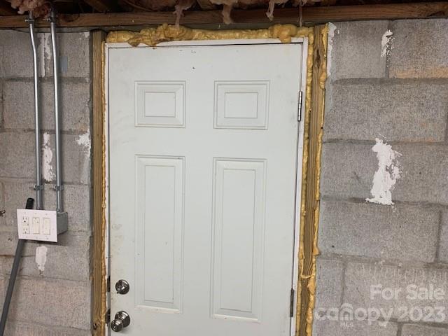 MOUNTAIN LOOKOUT - Residential