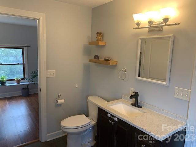 MOUNTAIN LOOKOUT - Residential