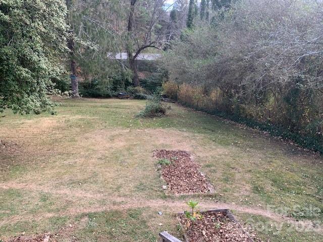 MOUNTAIN LOOKOUT - Residential