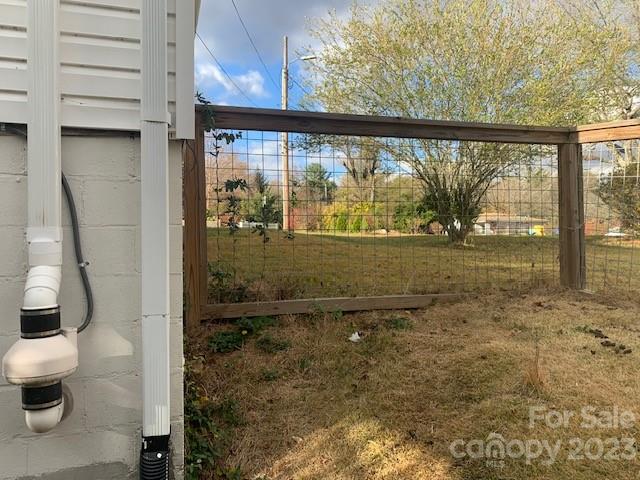 MOUNTAIN LOOKOUT - Residential