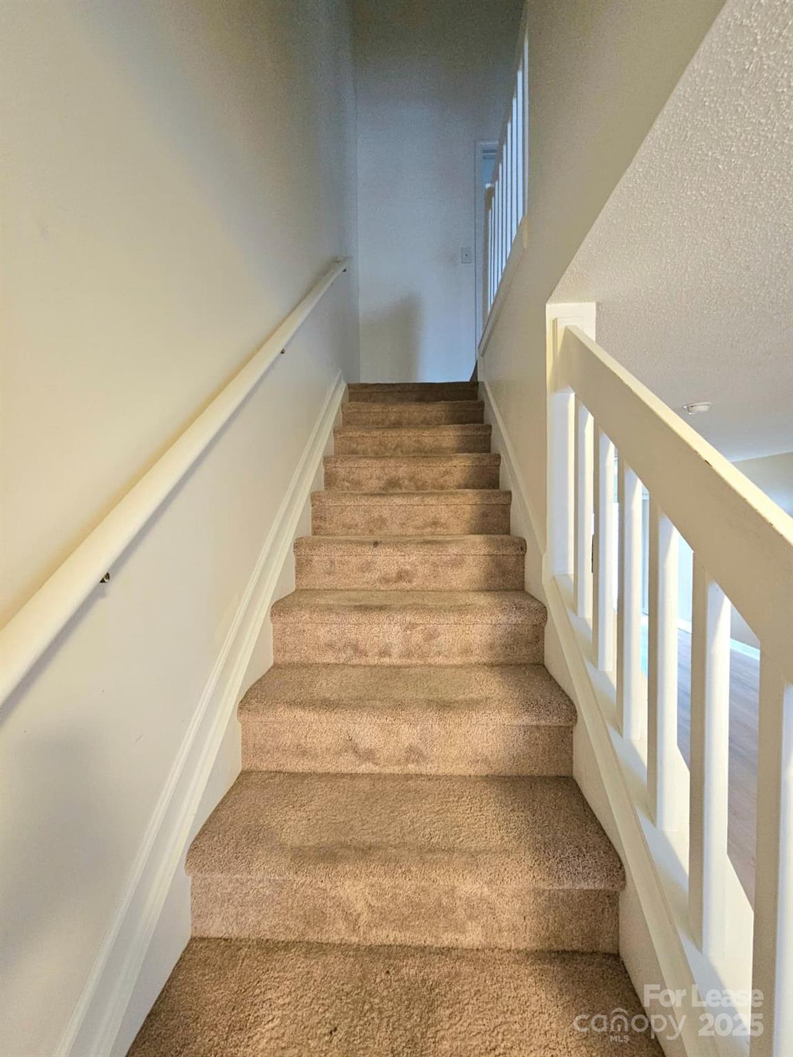 12540 Hennigan Place Lane