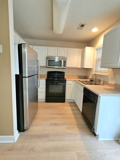 Photo of 12540 Hennigan Place Lane, Charlotte, NC 28214 (MLS # 4326243)