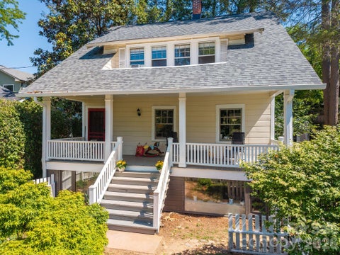 Photo of 238 Forest Hill Drive, Asheville, NC 28803 (MLS # 4384650)