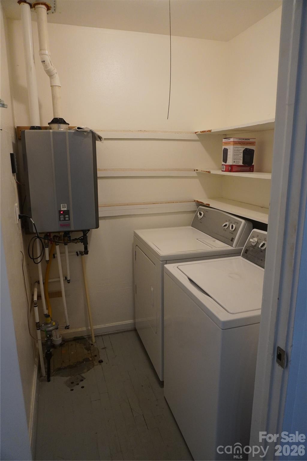 Sapphire Manor - Residential