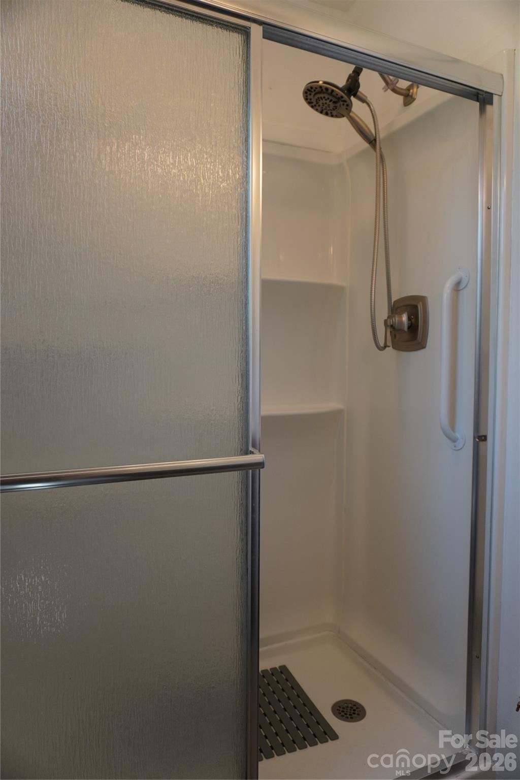 Sapphire Manor - Residential