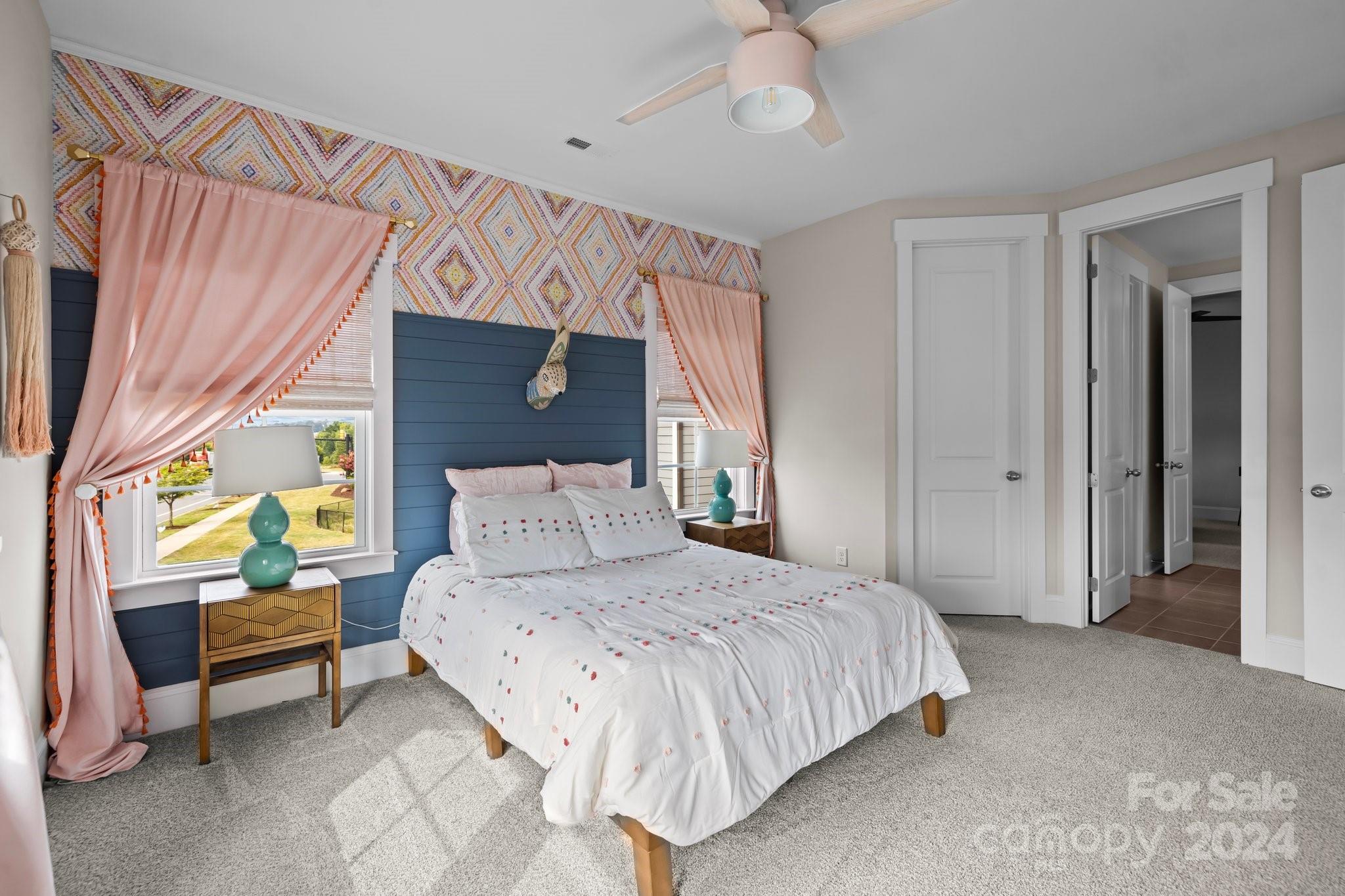 Riverwalk - Residential