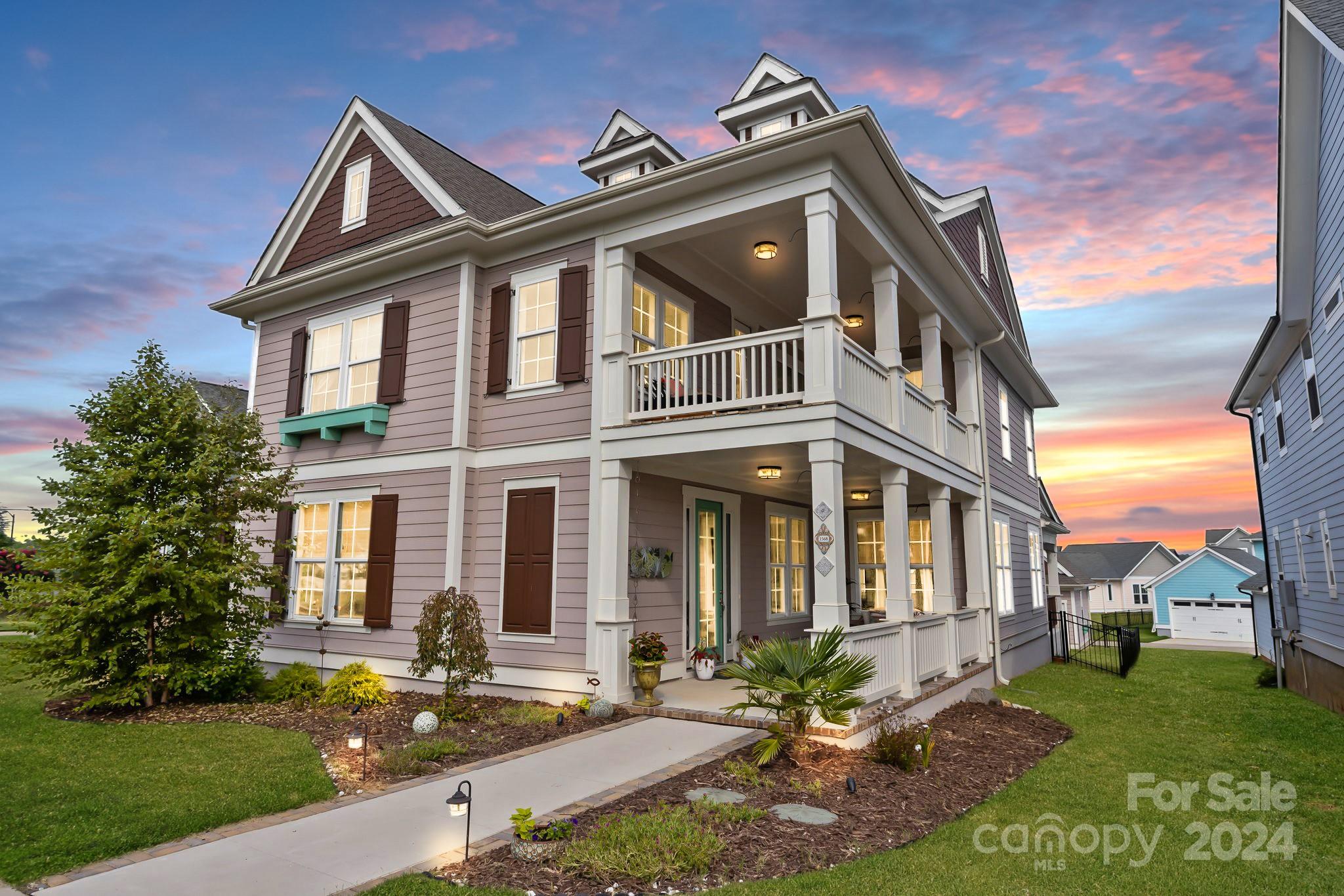 Riverwalk - Residential