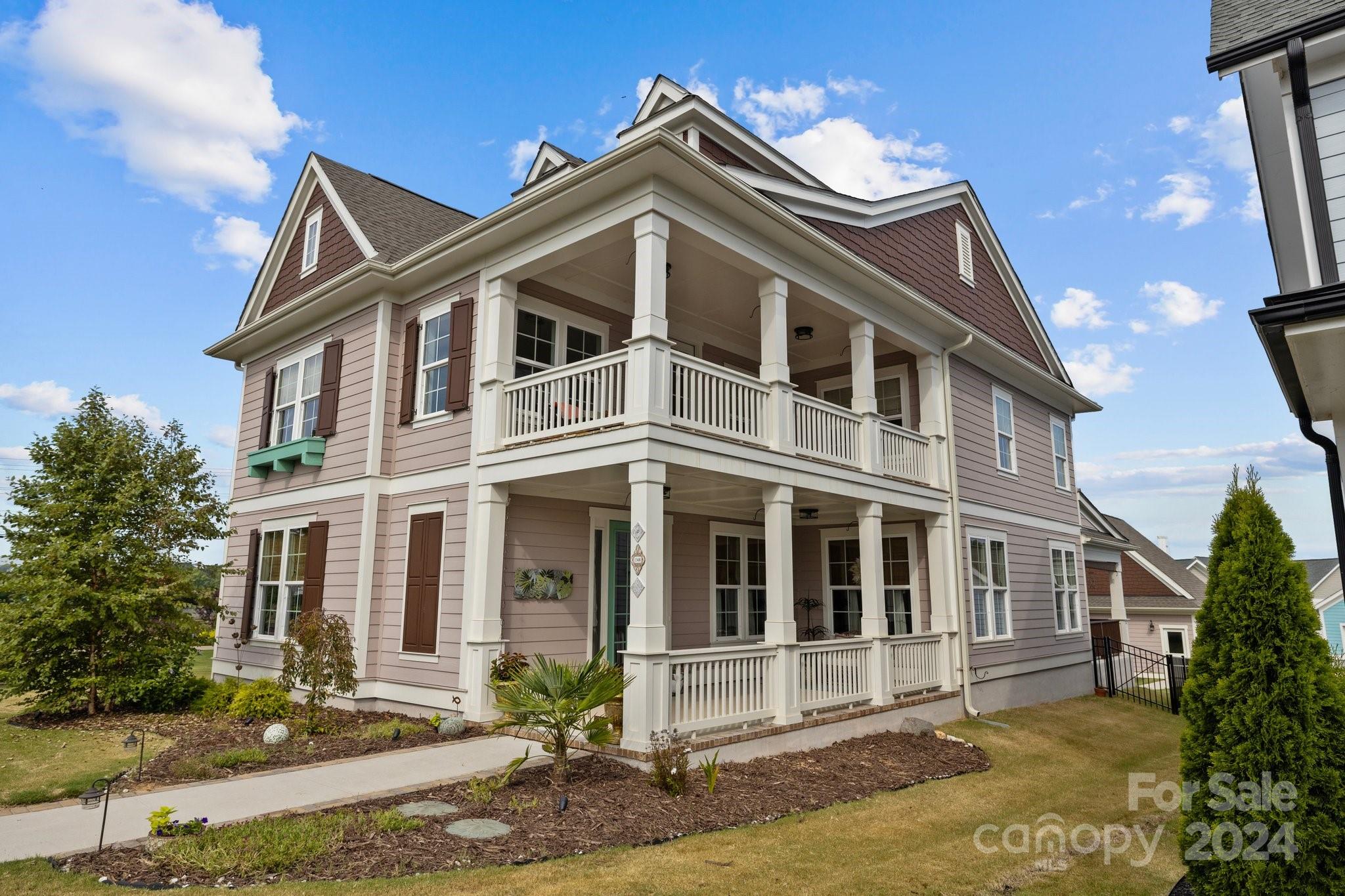 Riverwalk - Residential