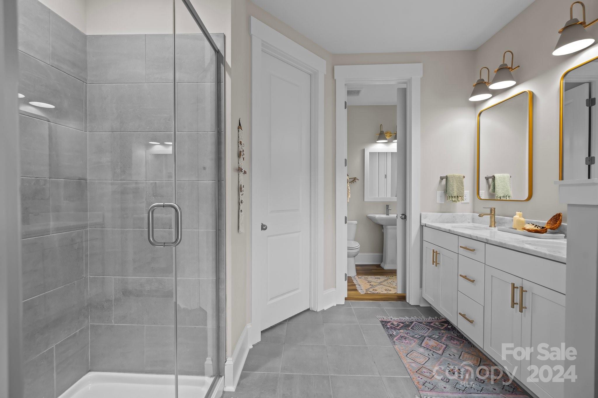 Riverwalk - Residential