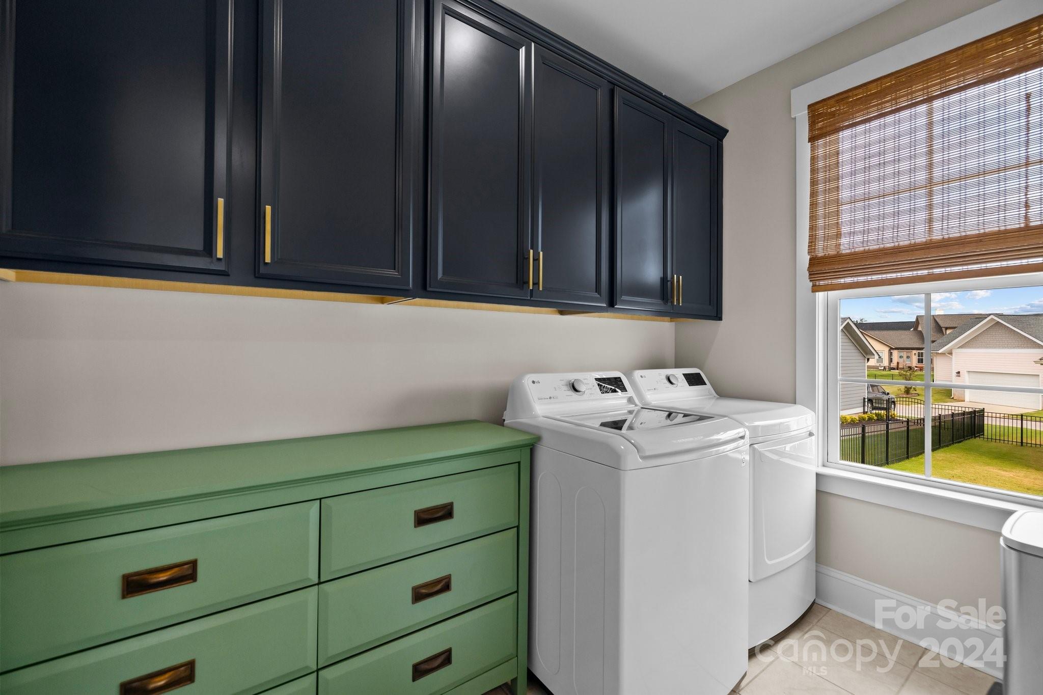 Riverwalk - Residential