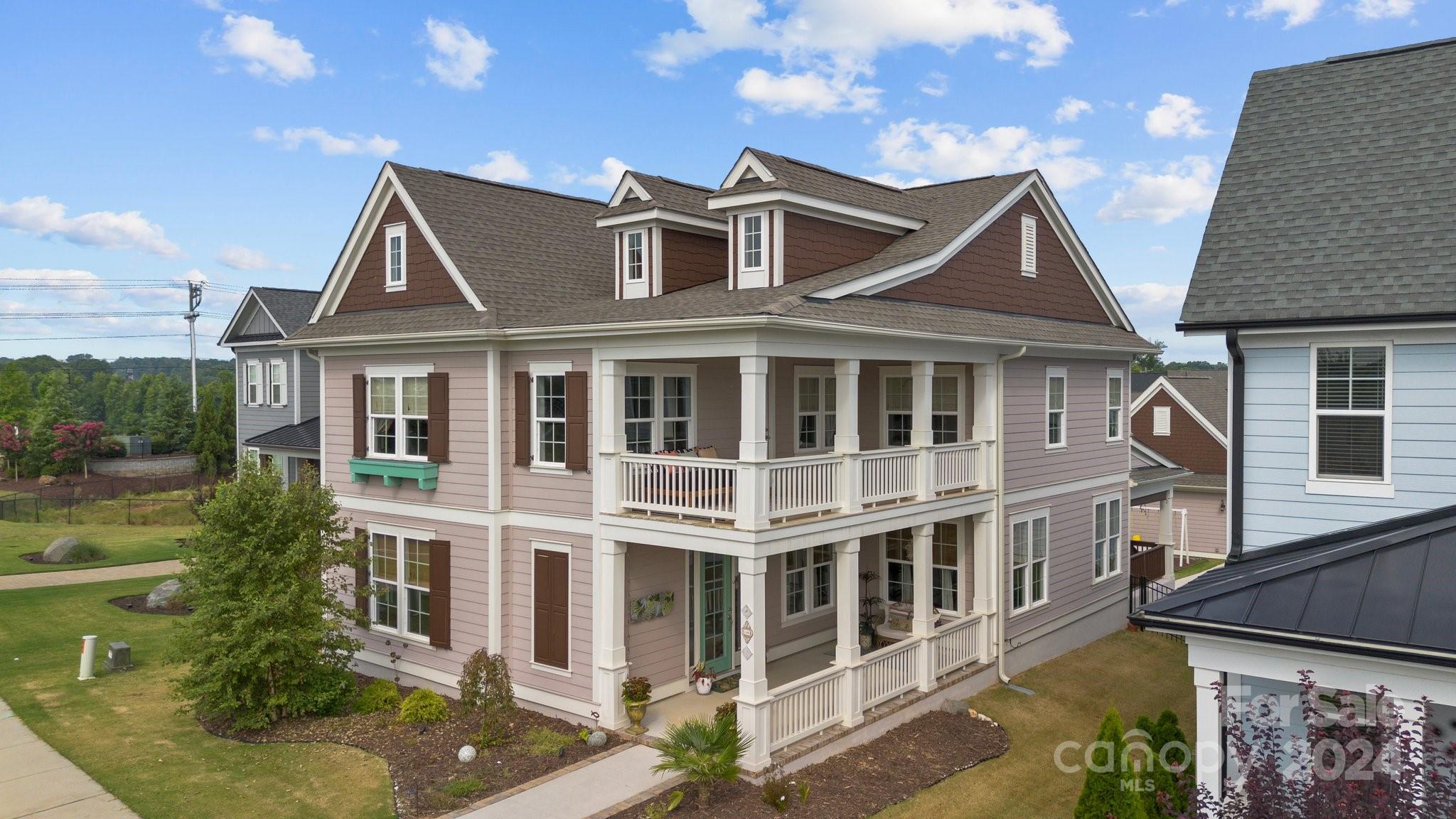 Riverwalk - Residential