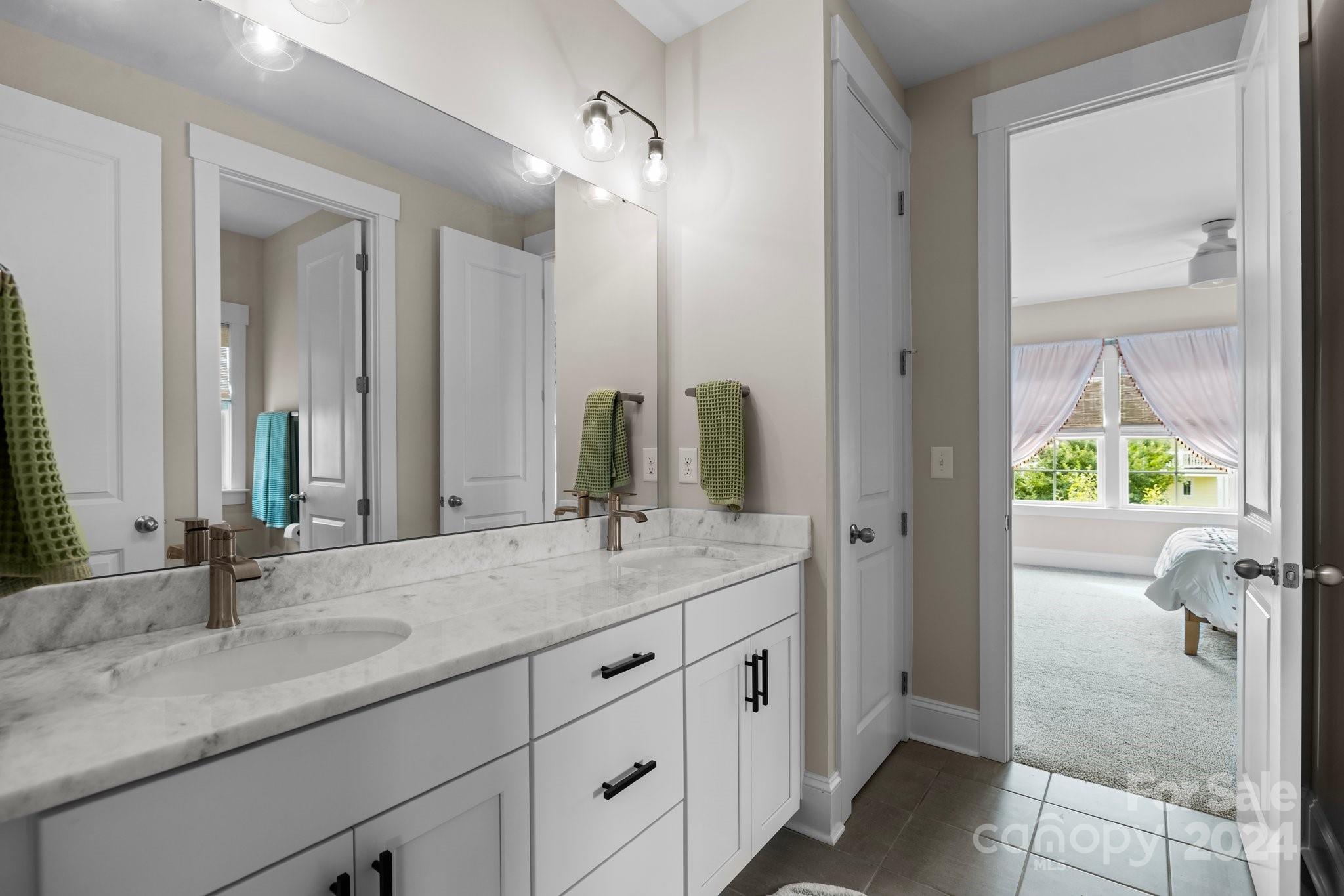 Riverwalk - Residential