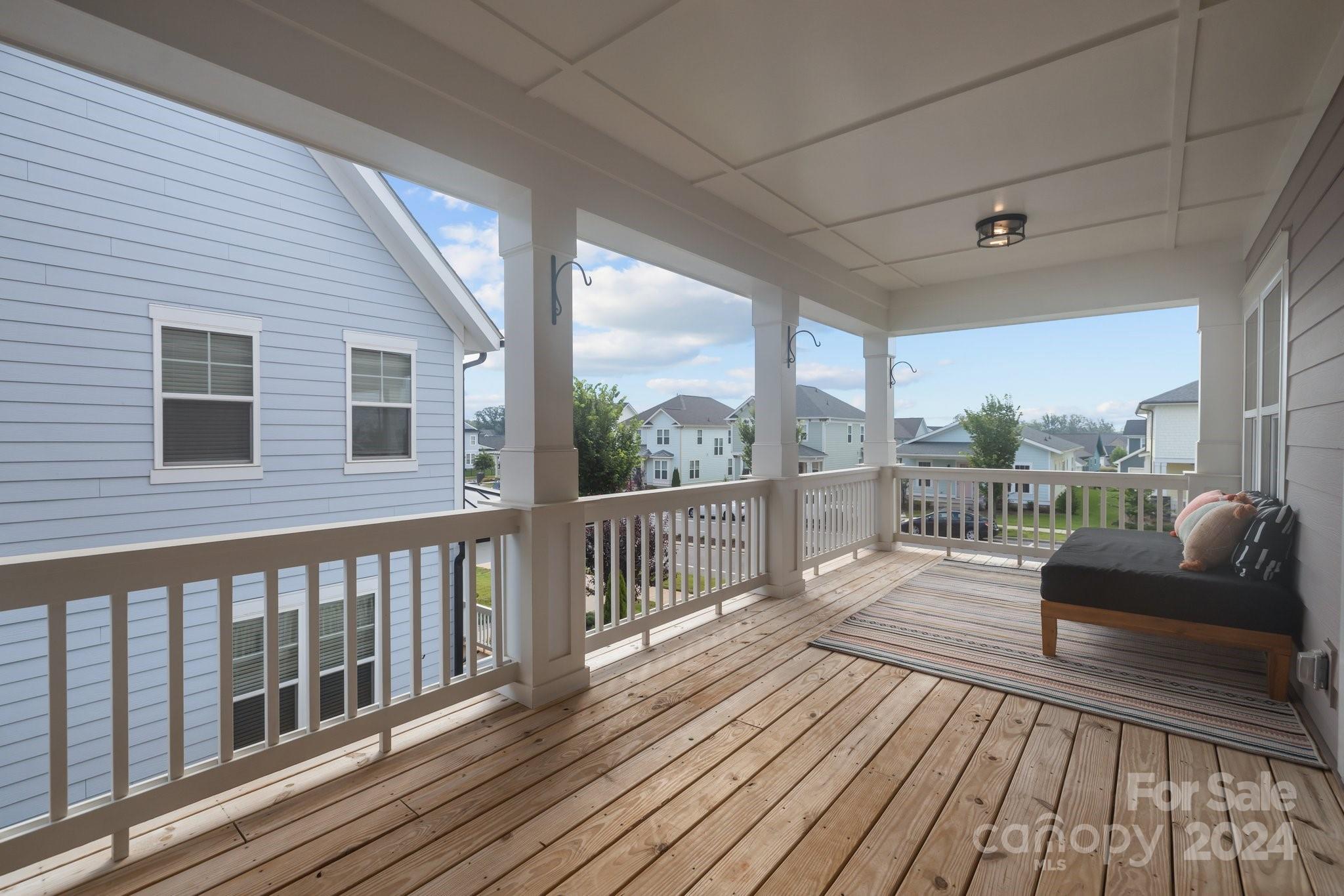 Riverwalk - Residential