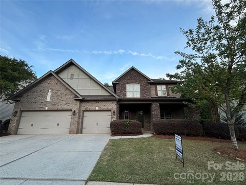 Photo of 897 Tyne Drive, Fort Mill, SC 29715 (MLS # 4374930)