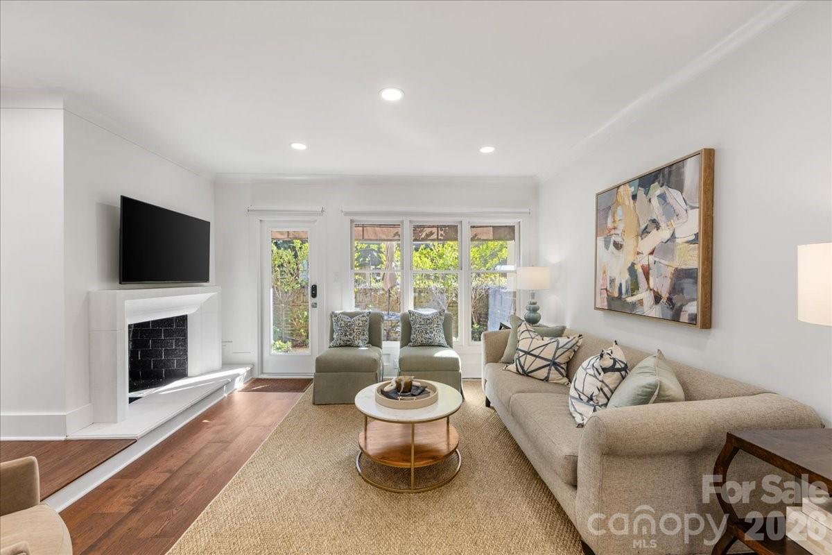 Myers Park - Residential