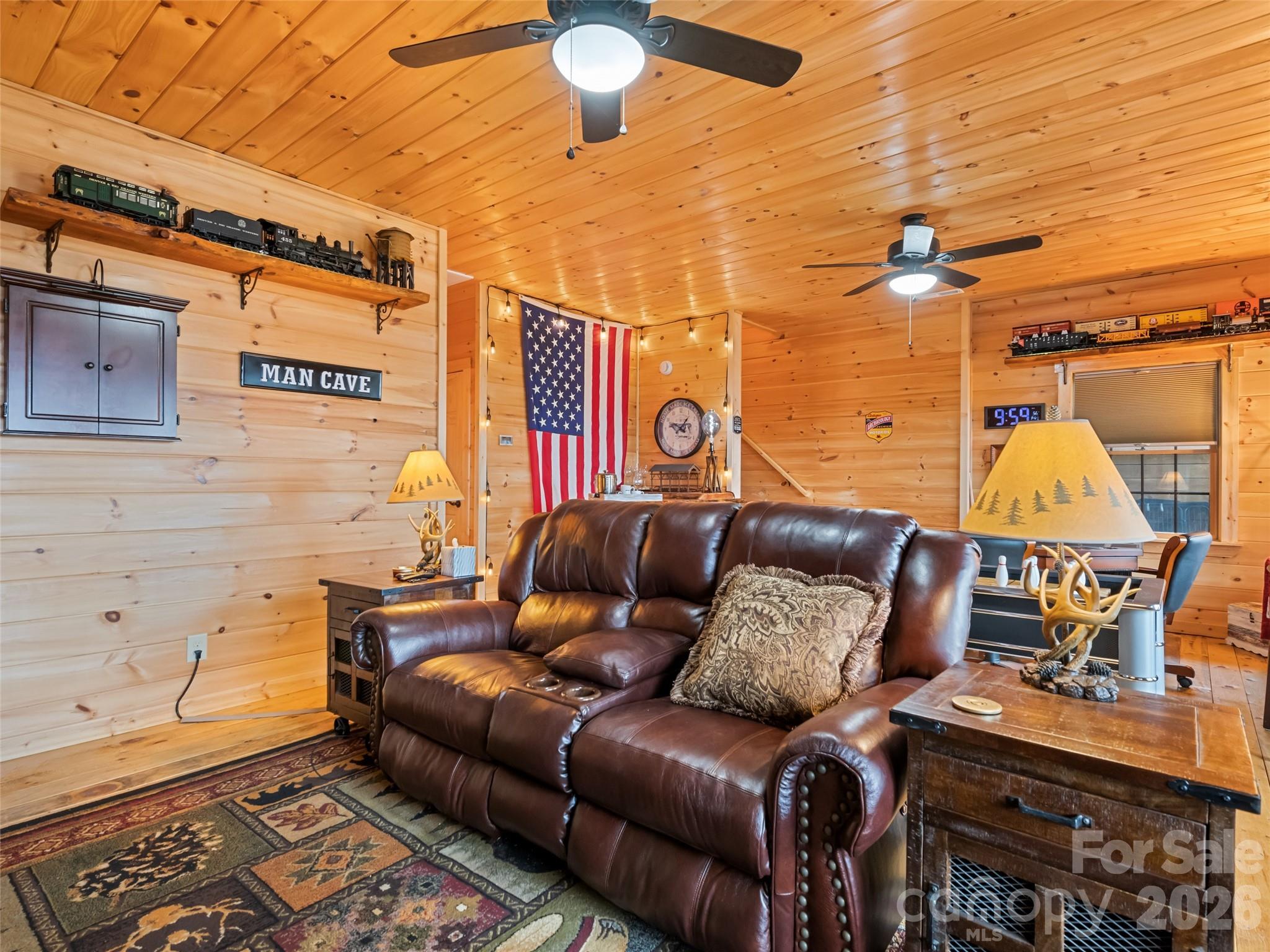 High Splendor - Residential