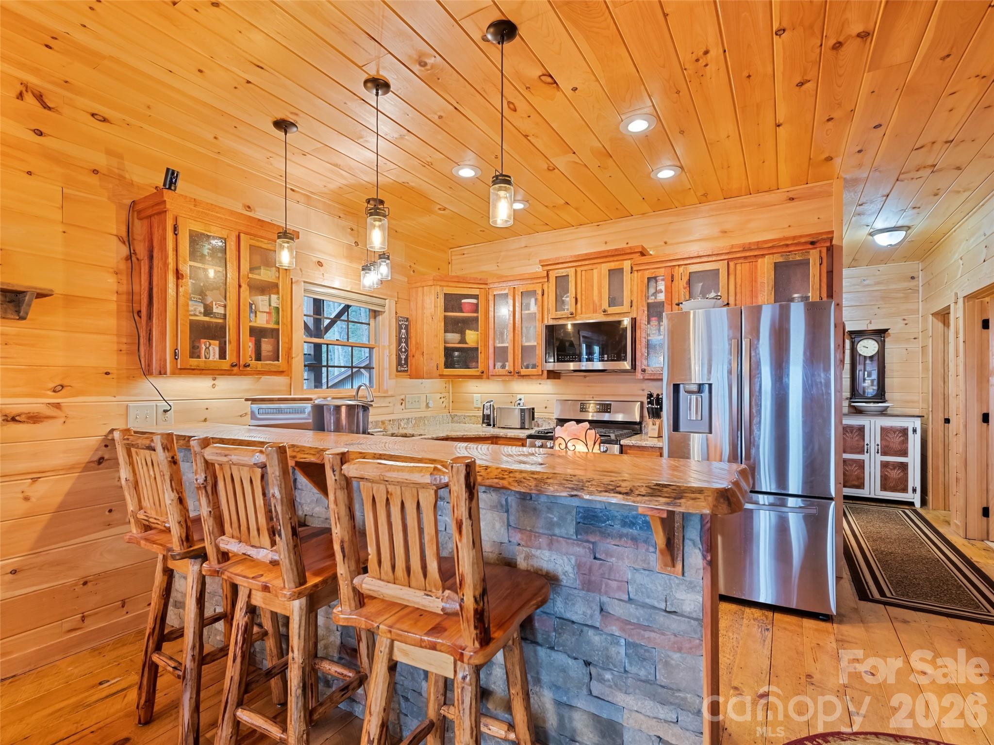 High Splendor - Residential