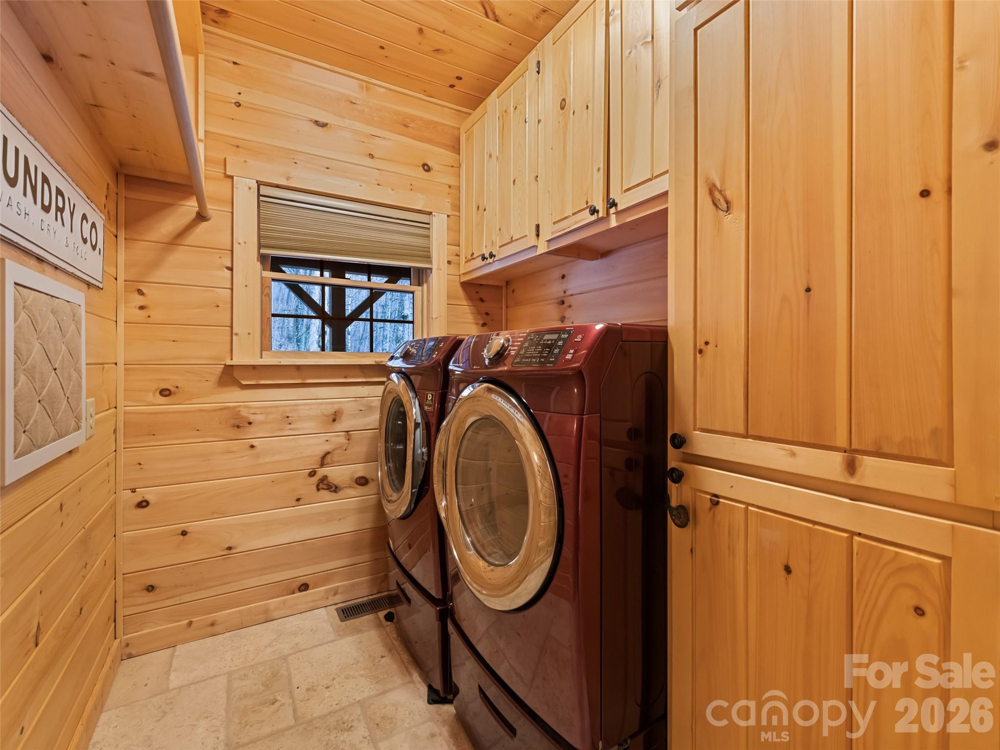 High Splendor - Residential