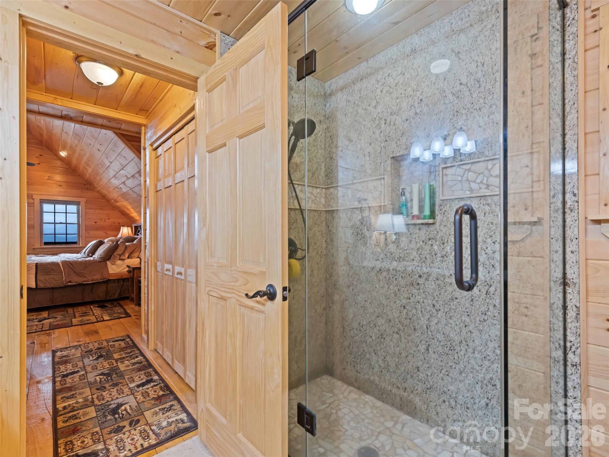 High Splendor - Residential