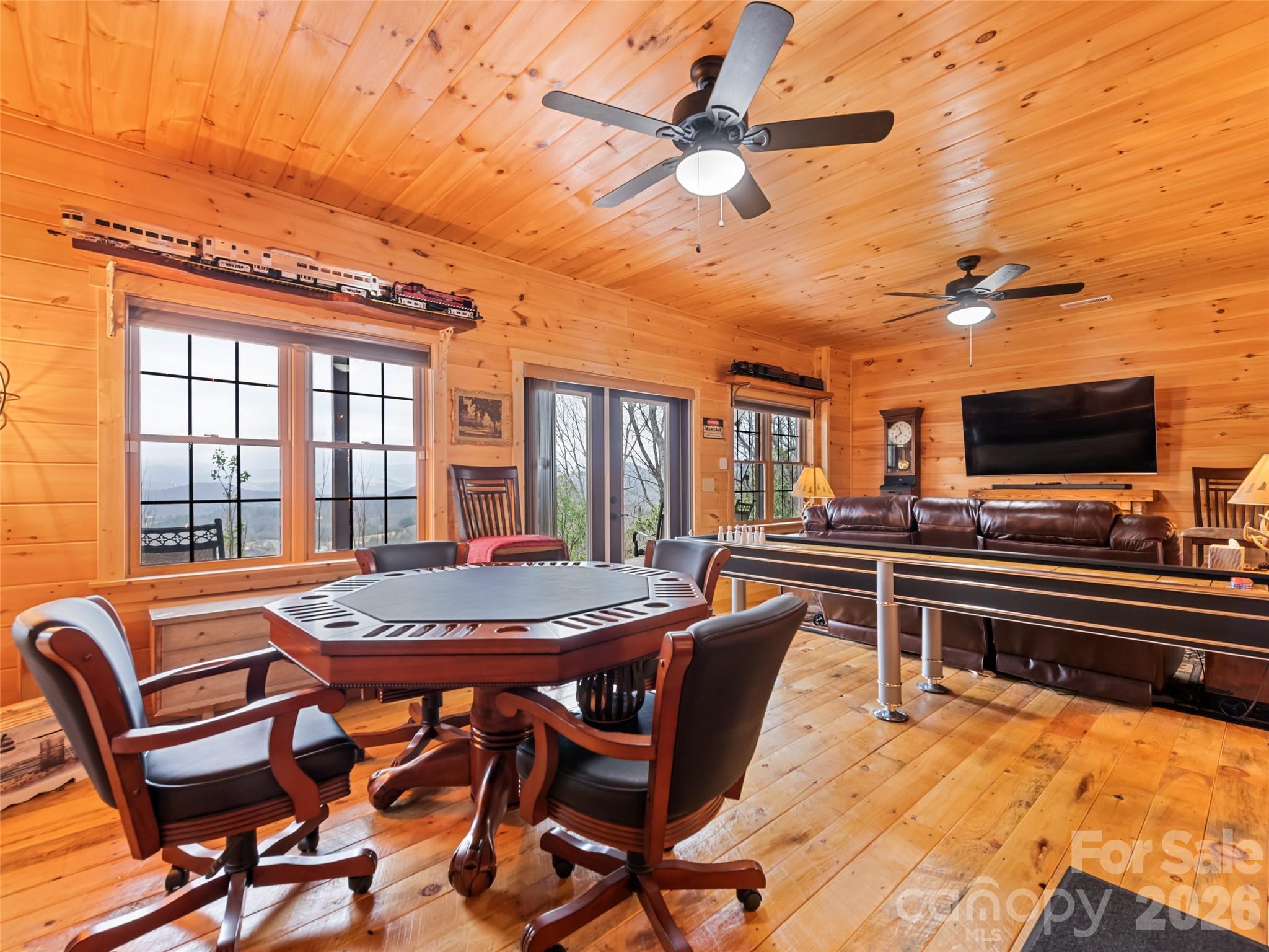 High Splendor - Residential