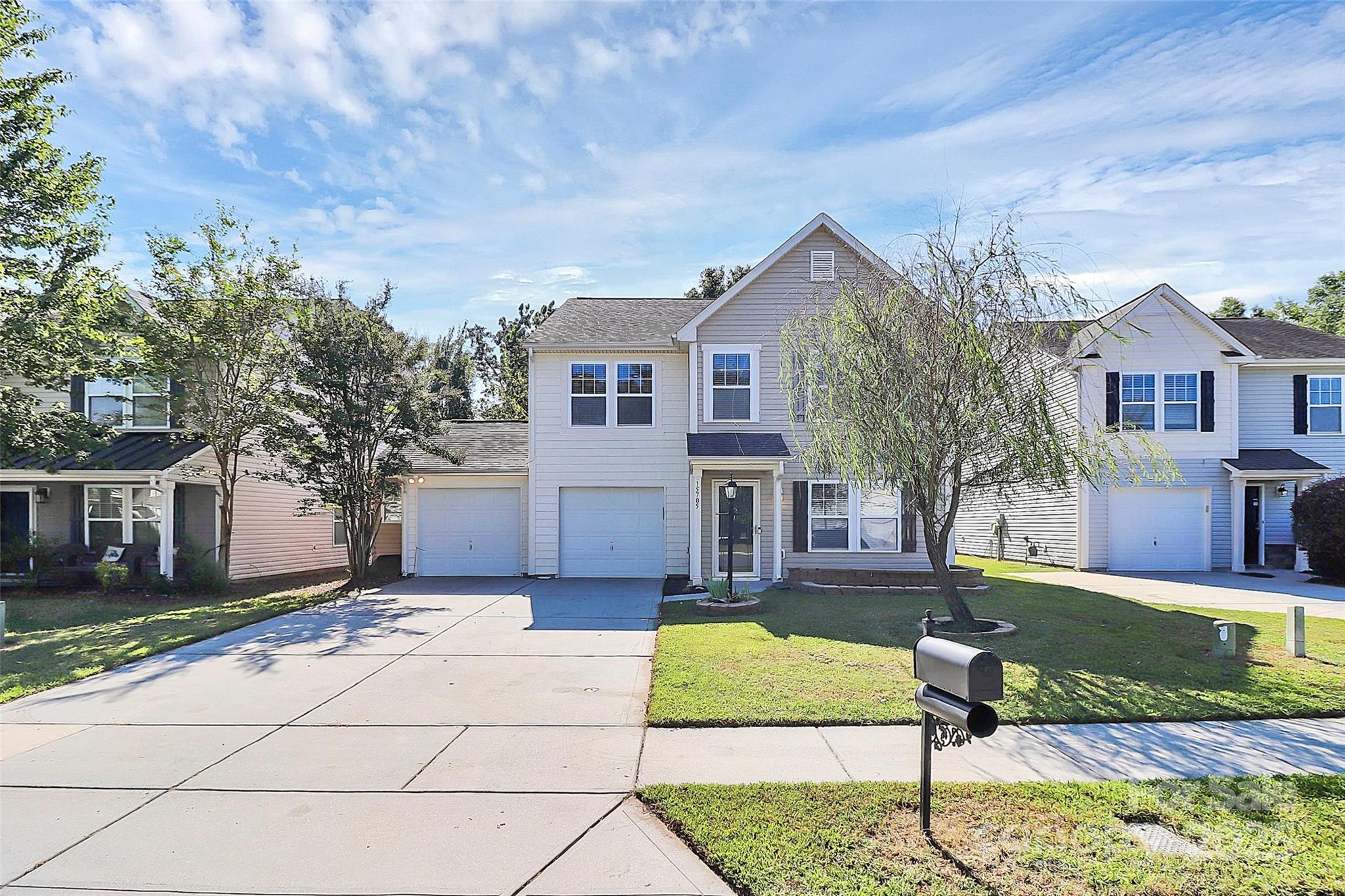 15705 Lakepoint Forest Drive