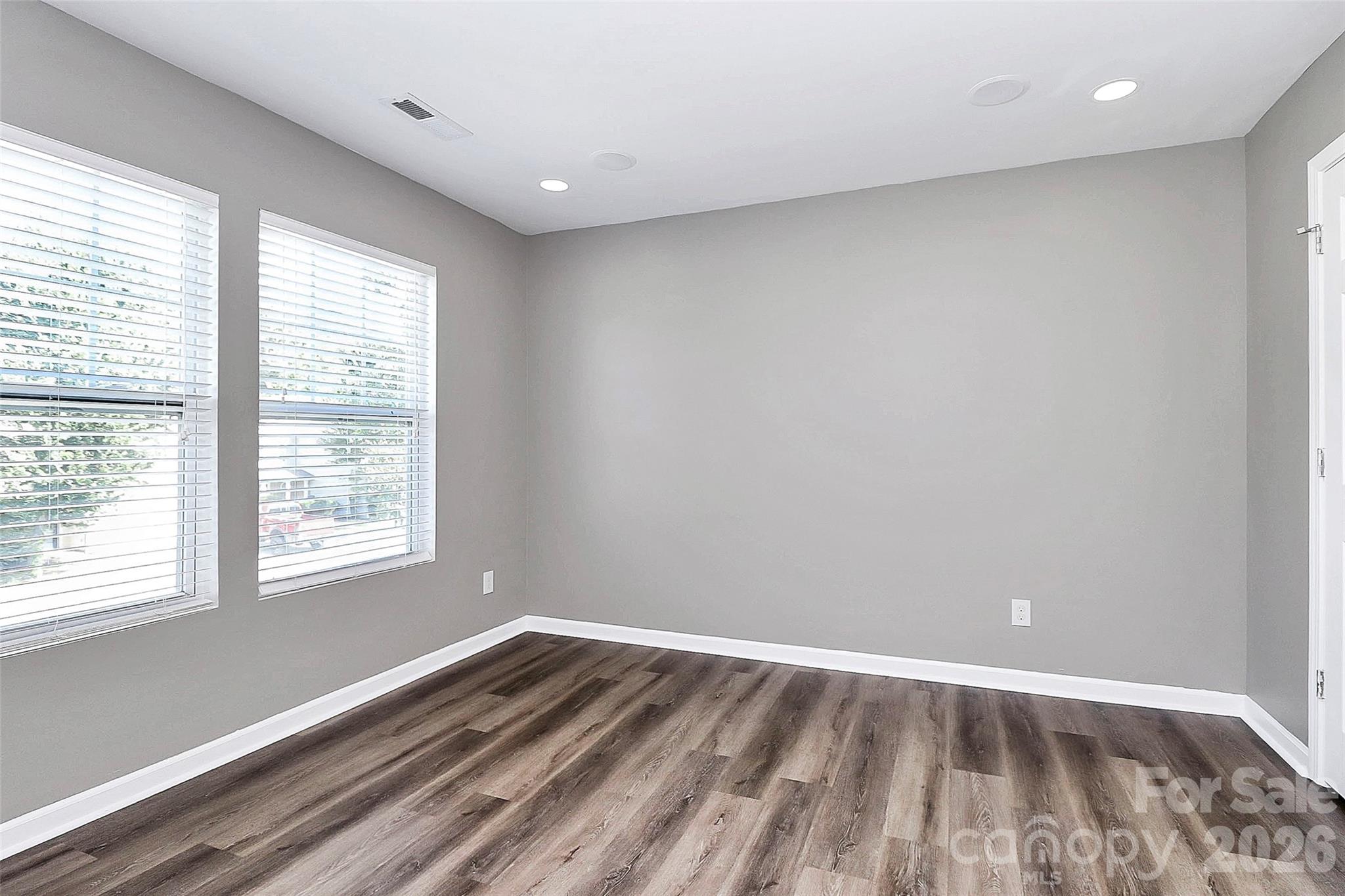 Waterlyn - Residential