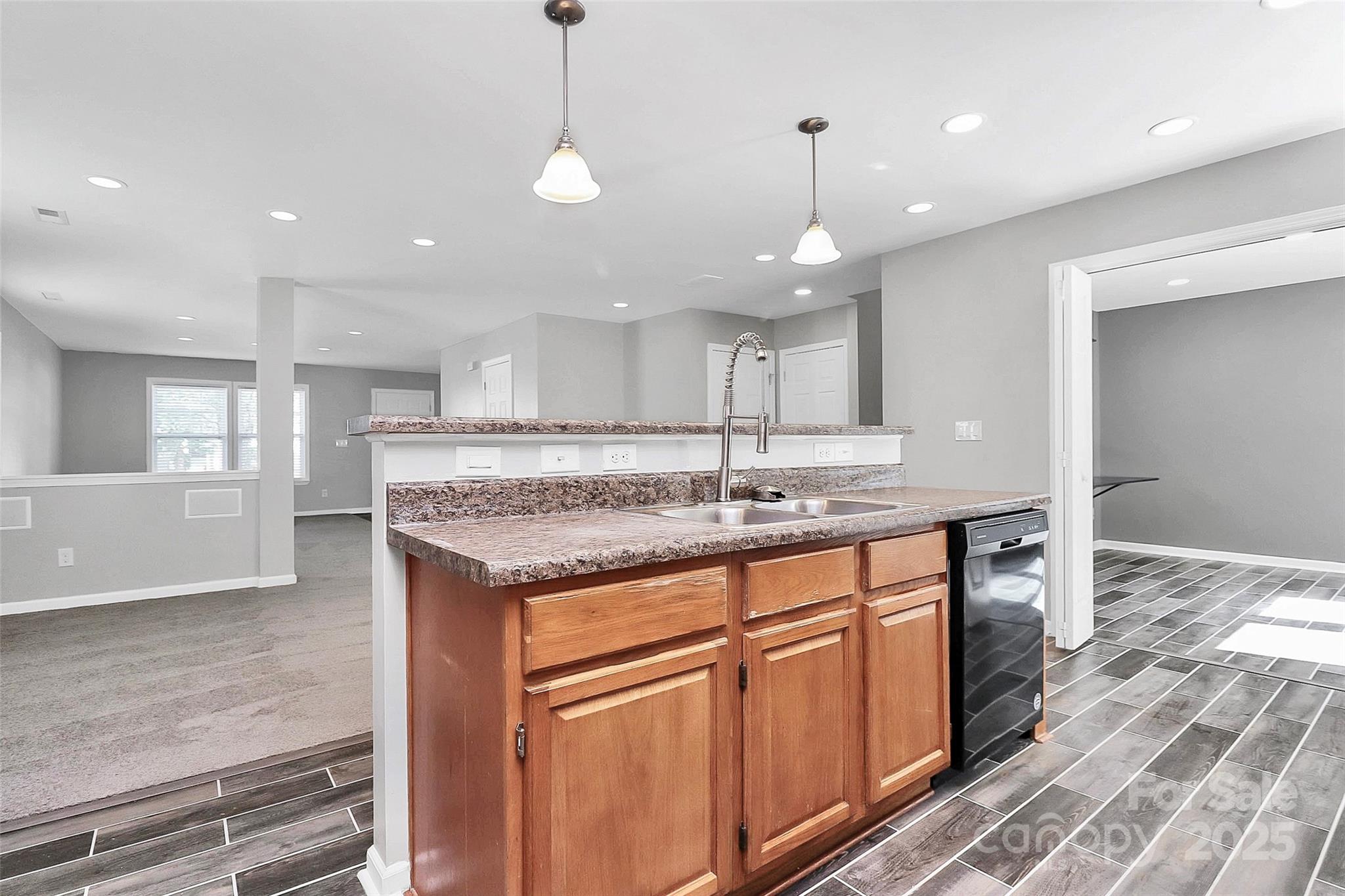 Waterlyn - Residential