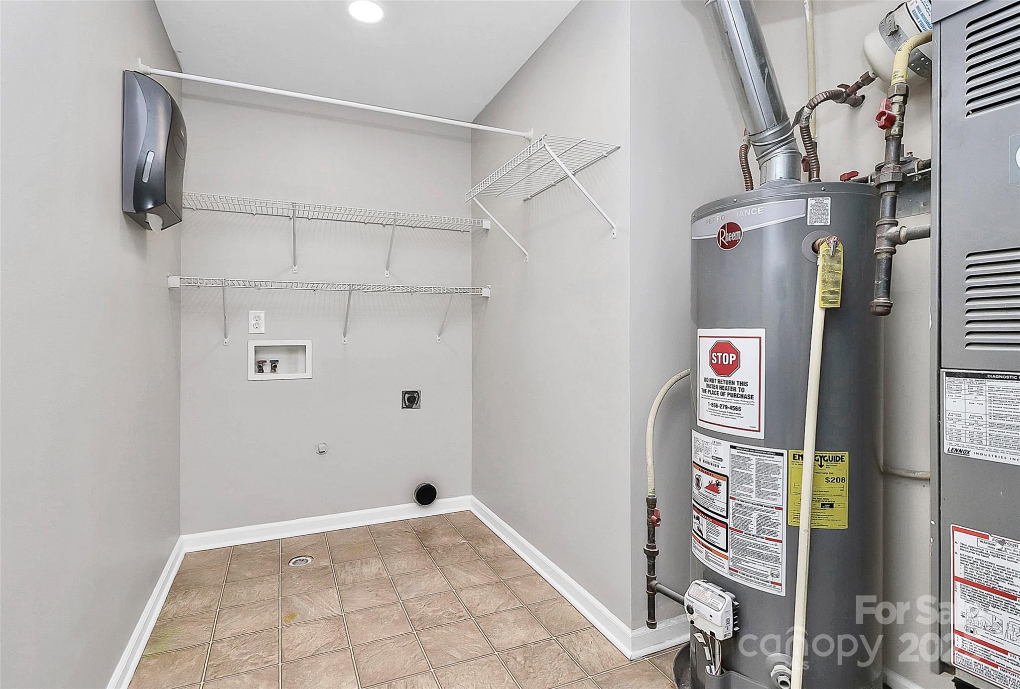 Waterlyn - Residential