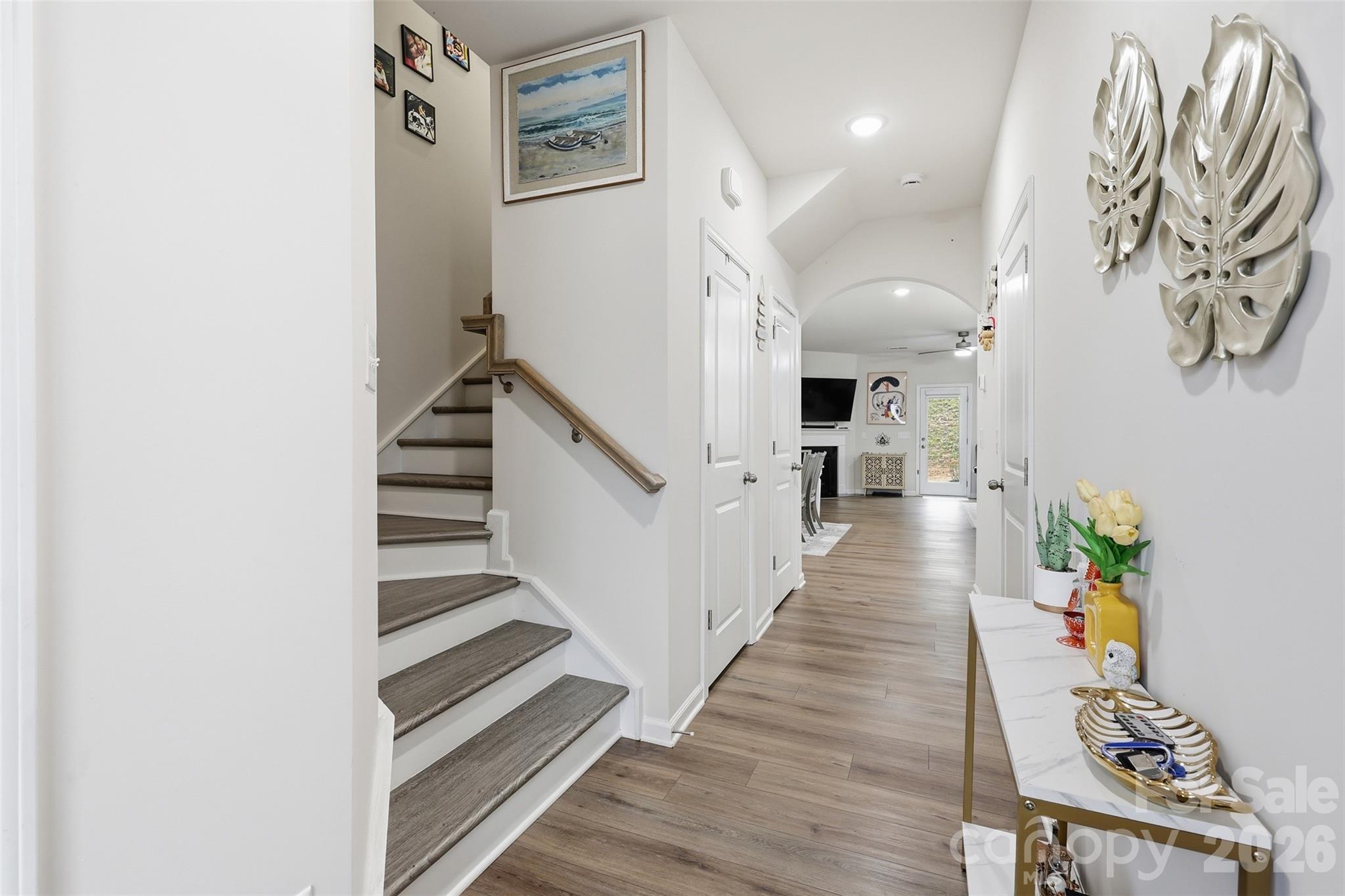 6029 Chelsea Oaks Ridge