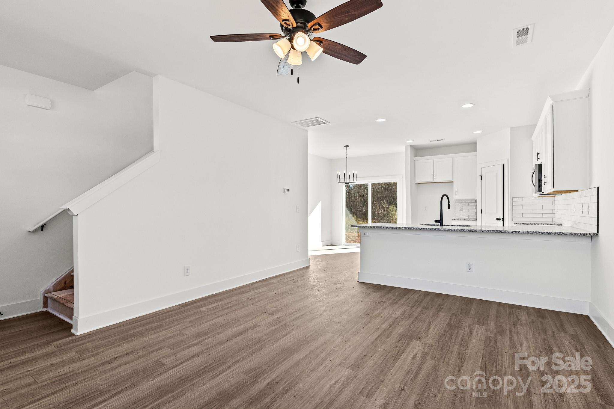 Hunters Run - Residential