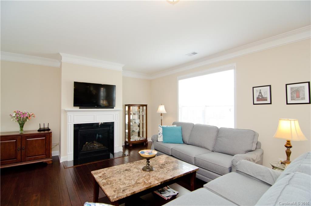 Lake Ridge - Residential