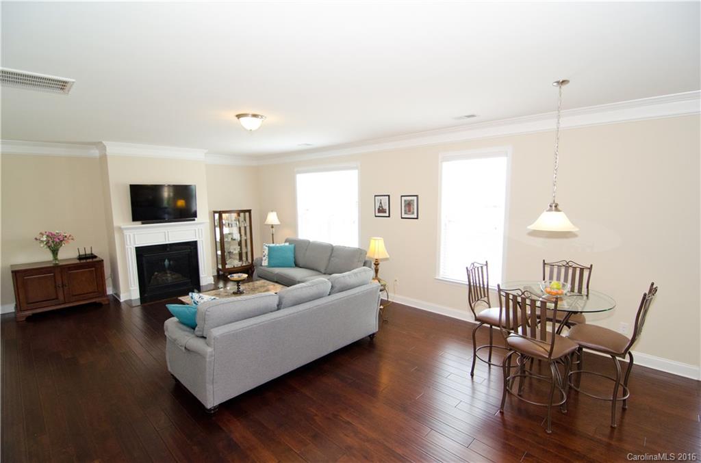 Lake Ridge - Residential