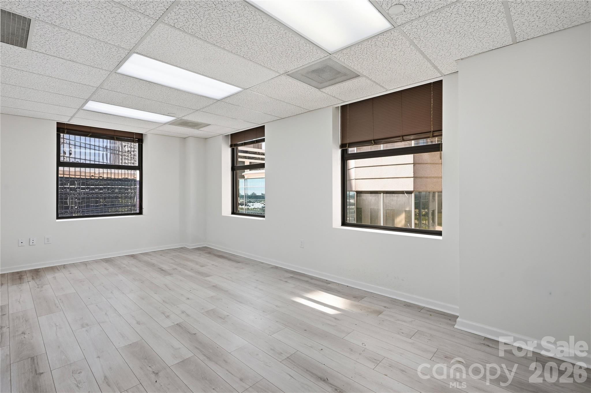 112 S Tryon Street 1570
