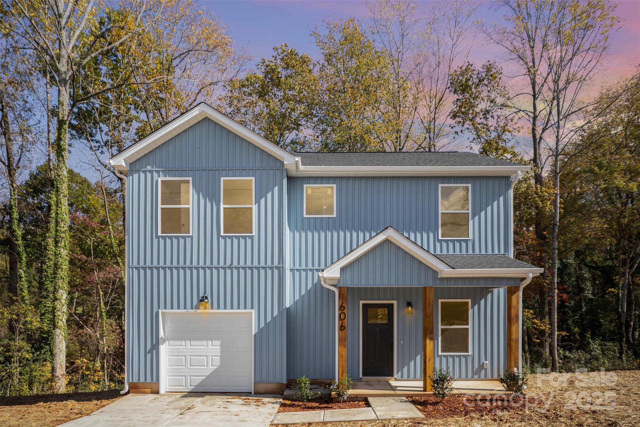 606 6th Street Court NW