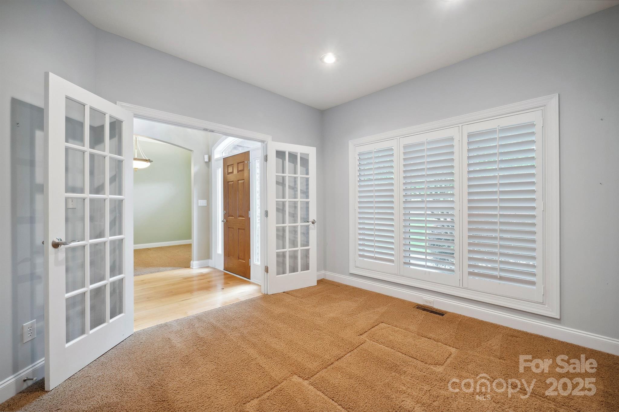 8216 Malibu Pointe Lane