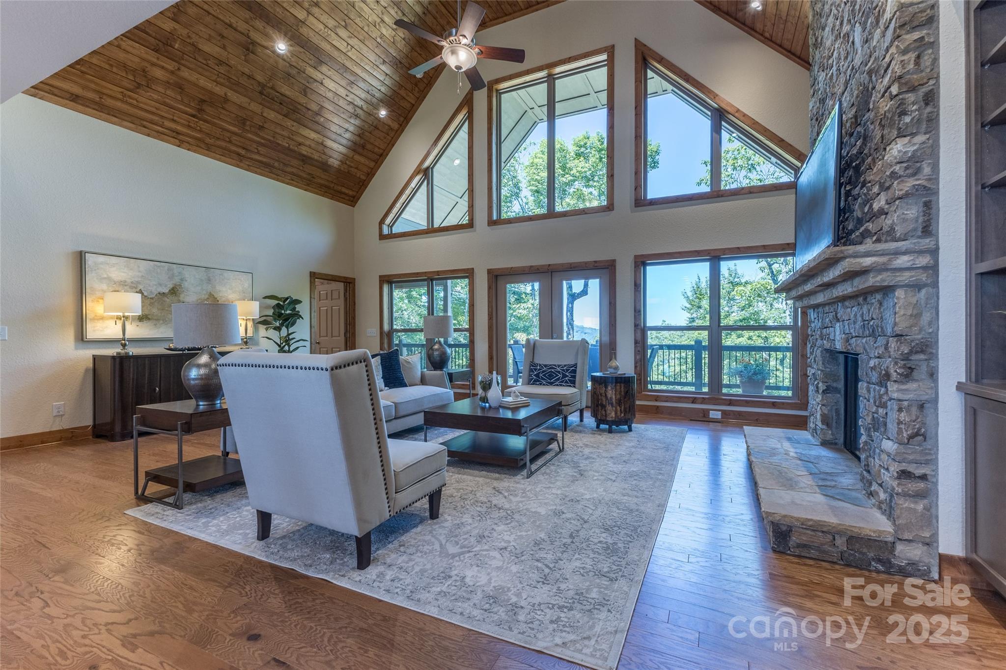 100 Tiger Paw Lane