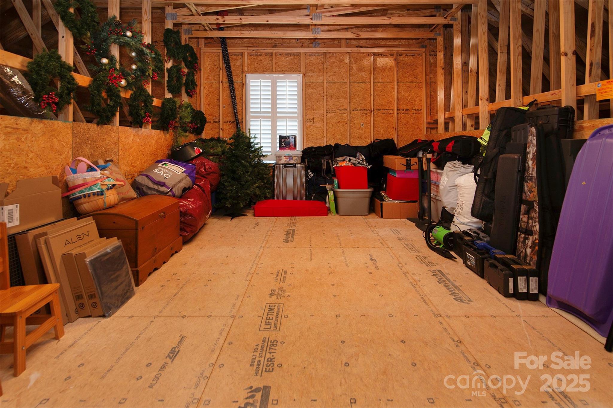 Granary Oaks - Residential